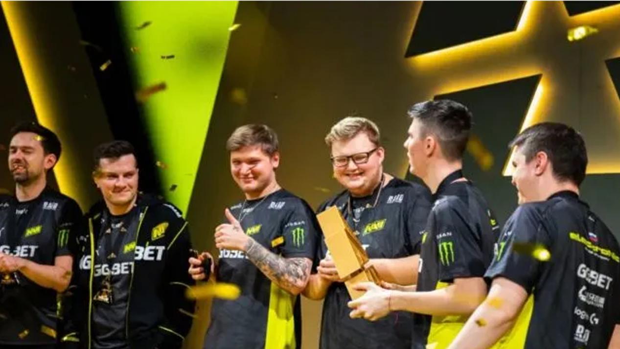 自罗西以来，小基恩是首位单赛季意甲进16球的紫百合本土球员.